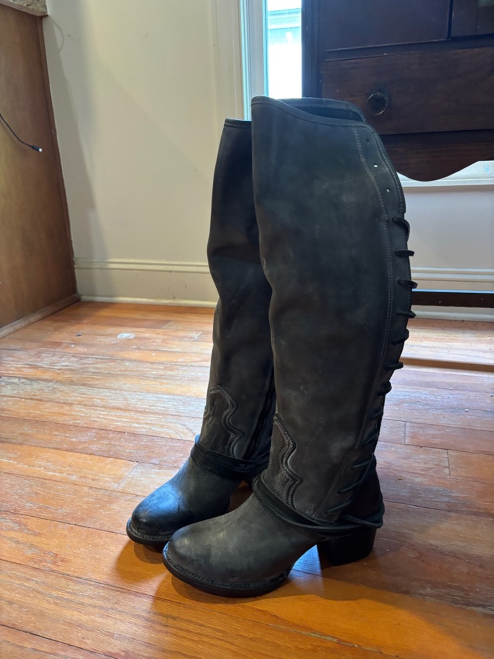 Women's Black Tall Lace-Back Leather Boots